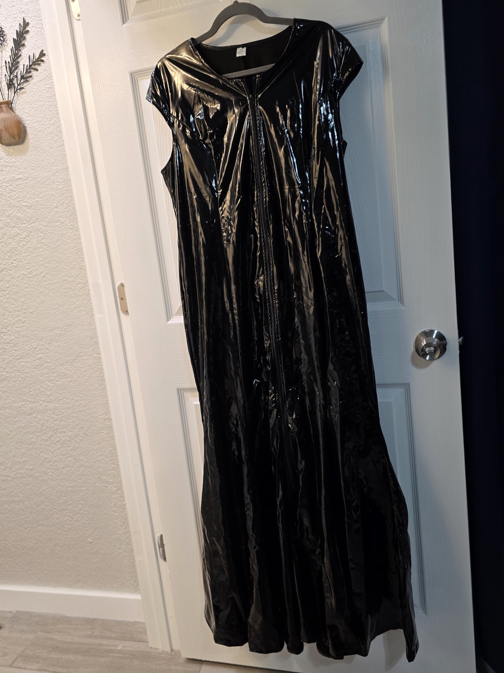 Glossy Black Patent Maxi Dress, Sleeveless V-Neck 2XL